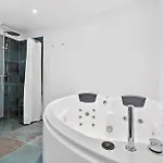 בית נופש 8851-glesborg-tranevej-13 *